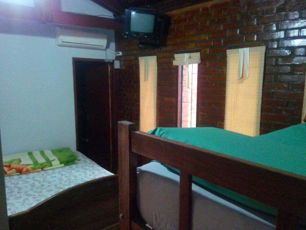 Iguazu Rey Hostel Пуэрто-Игуасу Экстерьер фото