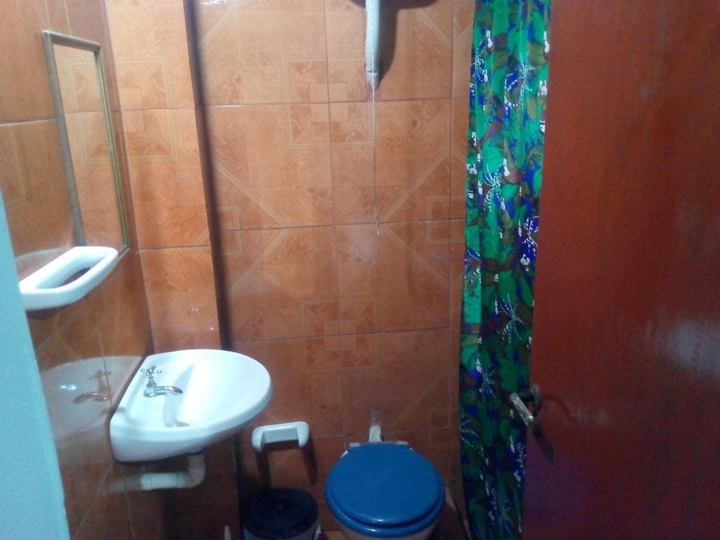 Iguazu Rey Hostel Пуэрто-Игуасу Экстерьер фото