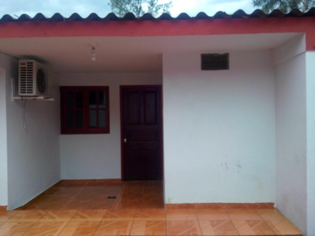 Iguazu Rey Hostel Пуэрто-Игуасу Экстерьер фото