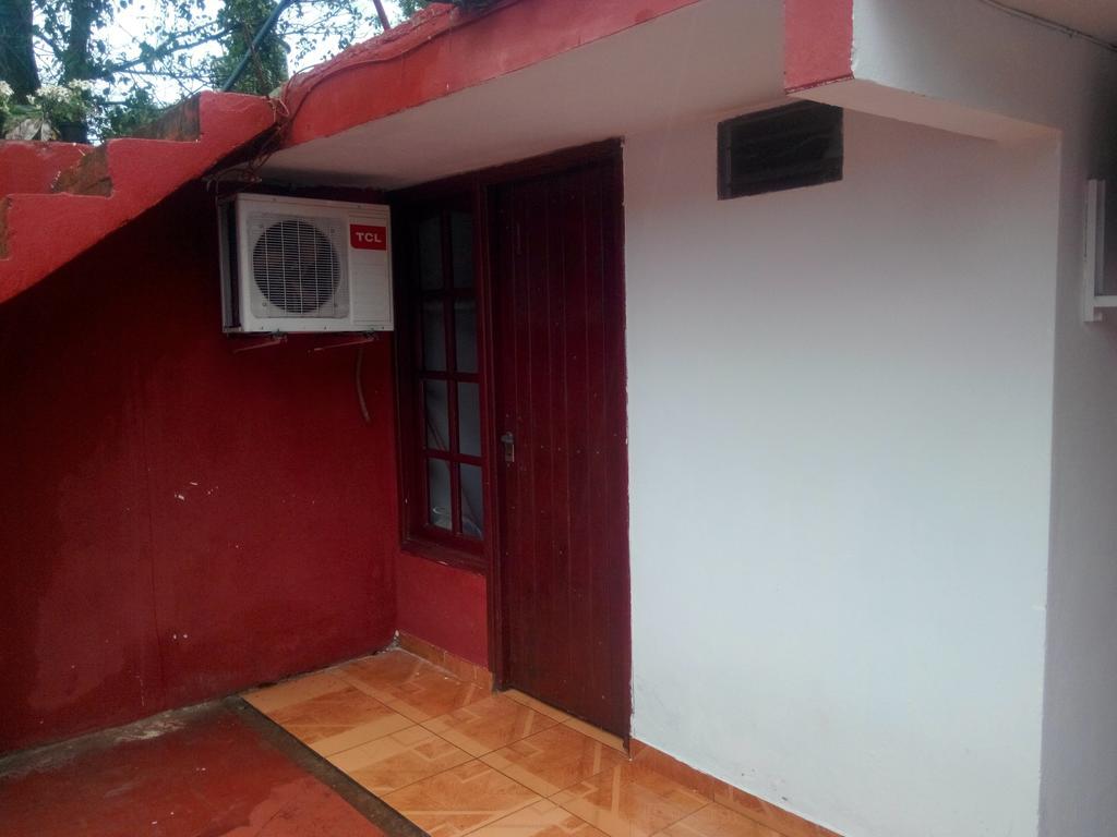 Iguazu Rey Hostel Пуэрто-Игуасу Экстерьер фото