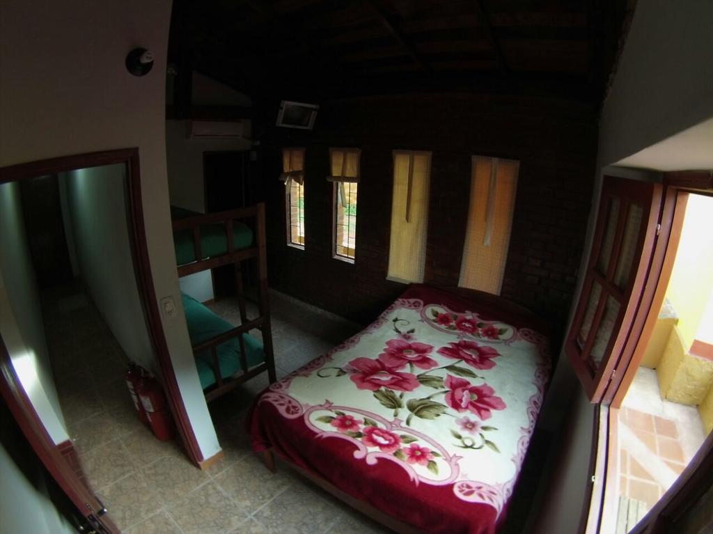 Iguazu Rey Hostel Пуэрто-Игуасу Номер фото