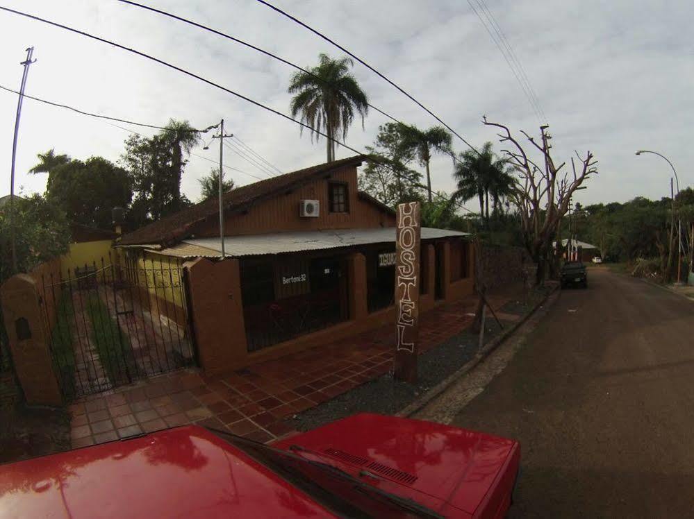 Iguazu Rey Hostel Пуэрто-Игуасу Экстерьер фото