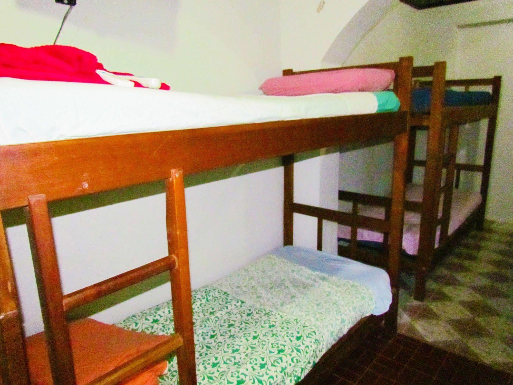 Iguazu Rey Hostel Пуэрто-Игуасу Экстерьер фото