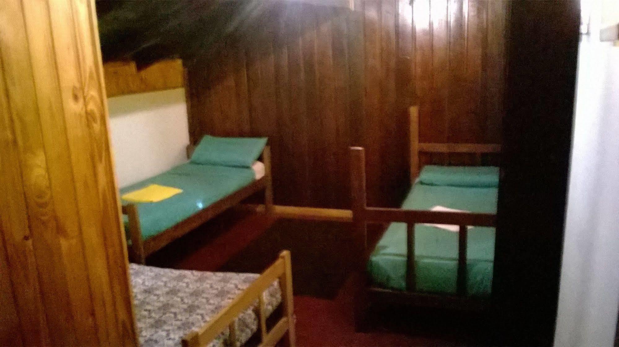 Iguazu Rey Hostel Пуэрто-Игуасу Экстерьер фото
