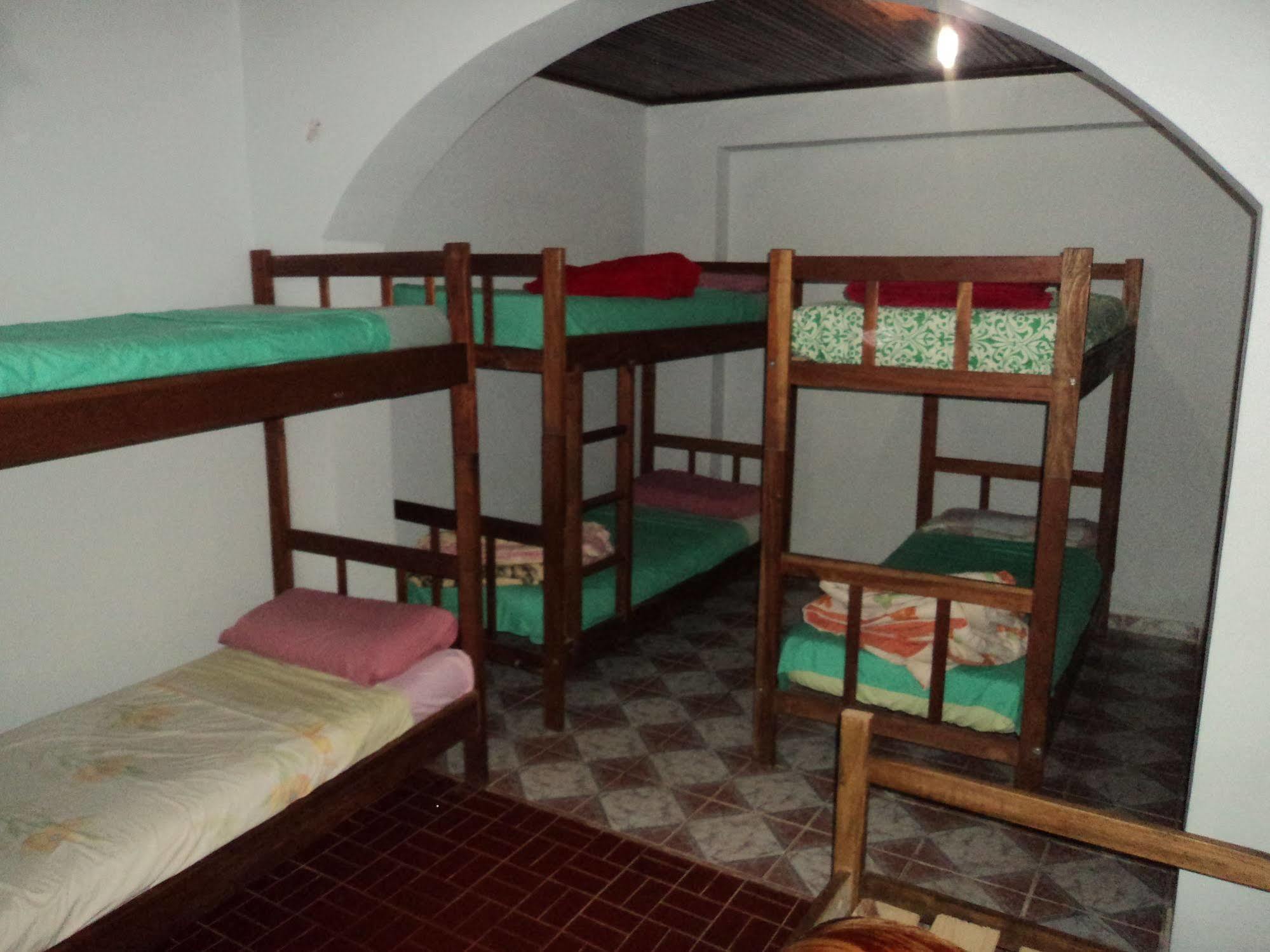 Iguazu Rey Hostel Пуэрто-Игуасу Экстерьер фото