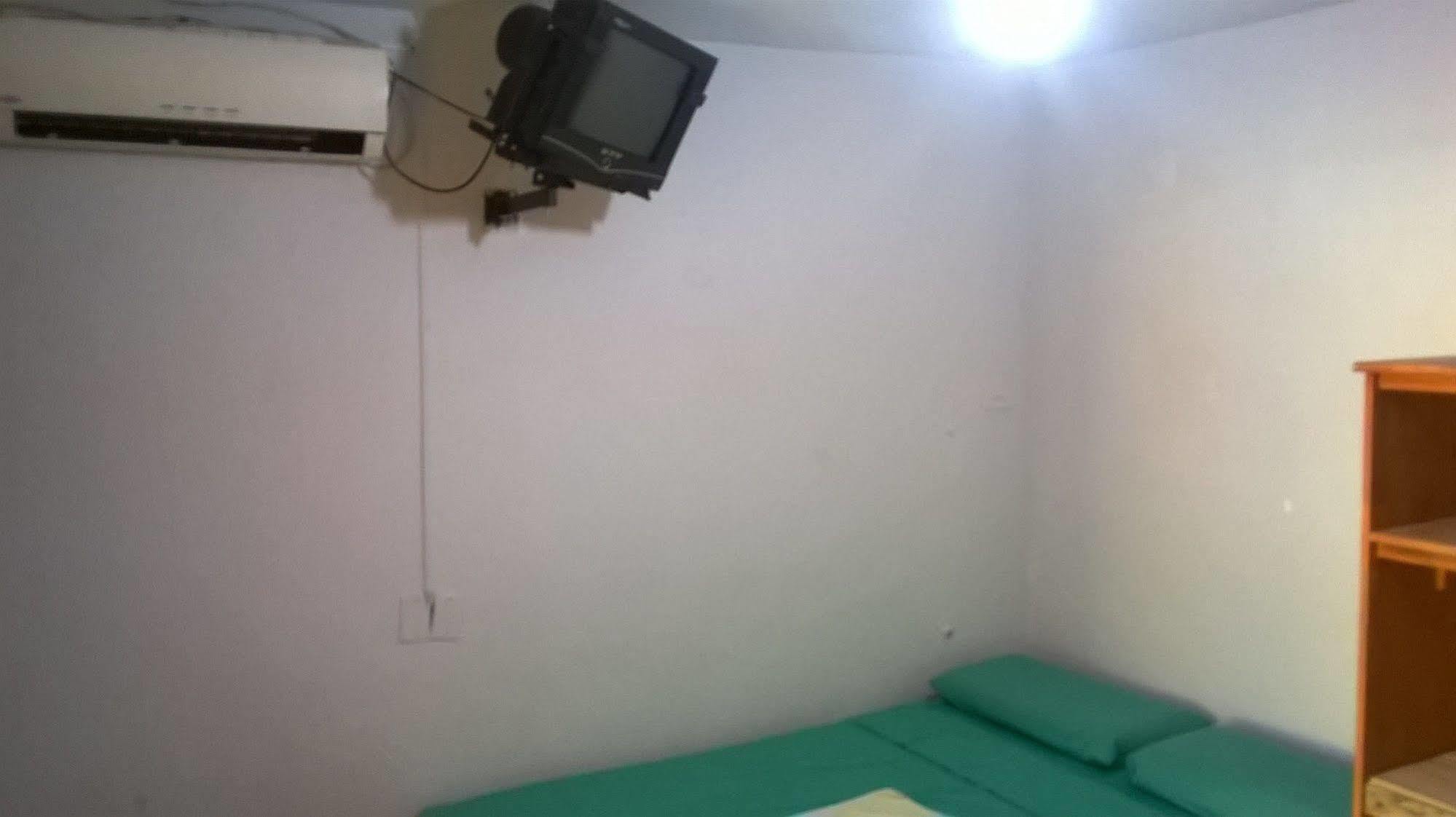 Iguazu Rey Hostel Пуэрто-Игуасу Экстерьер фото